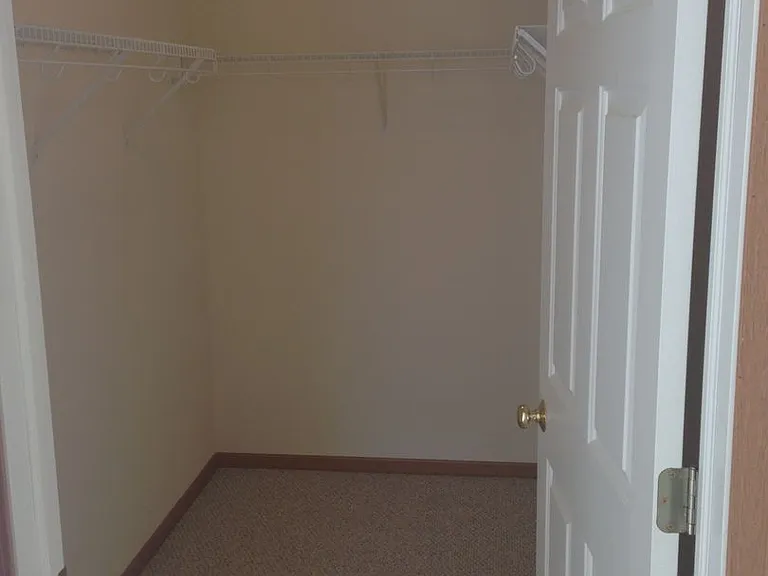 Hunters Glen Apartments — Photo 6