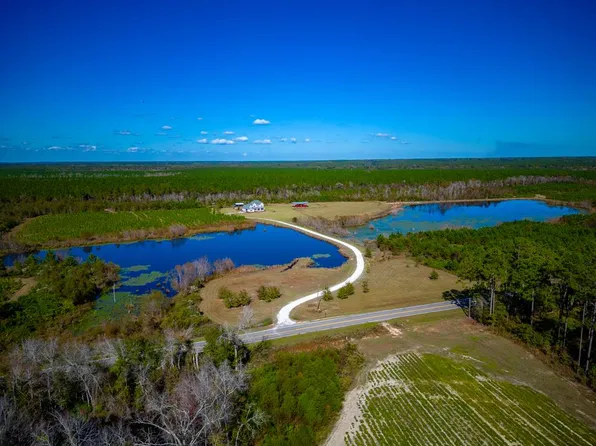 1180 Satilla River Hills Rd, Douglas, GA 31535