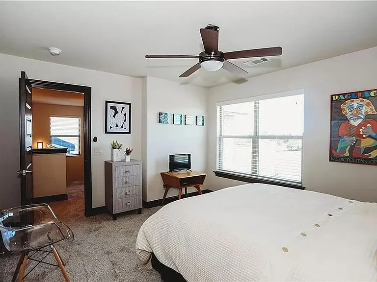 1804 SW Riverstone Rd — Photo 11