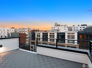 222 B 10th Avenue E, Seattle, WA 98102