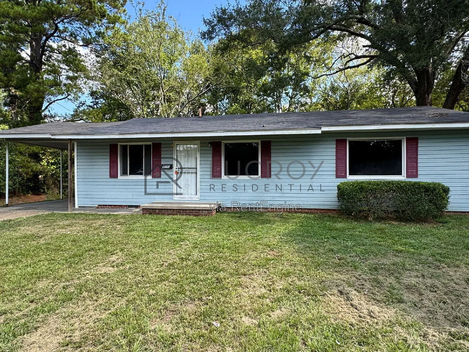 3 bed, 1.0 bath, 1032 sqft, $1,150 — Photo 1