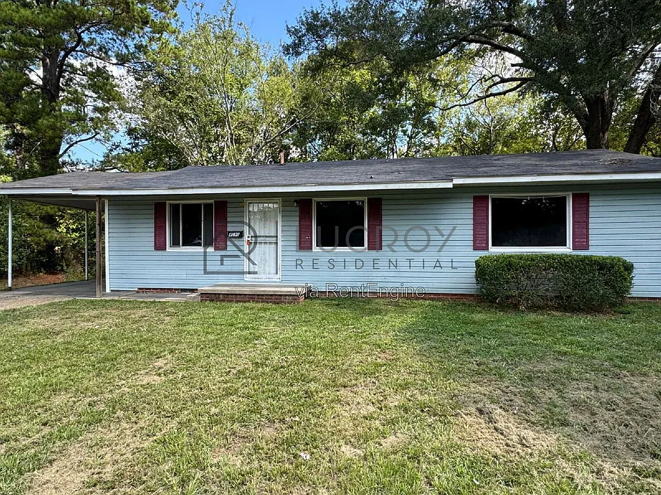 4090 El Paso St