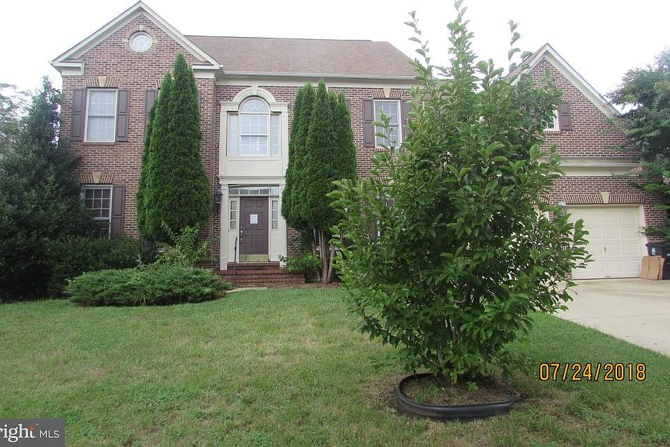 1st image of 15702 Glastonbury Way