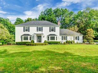 55 Kinnan Way, Basking Ridge, NJ 07920