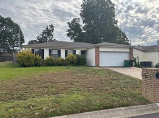 803 Autumnbrook Cir, Sherwood, AR 72120