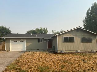 568 Sherman Way, Eagle Pt, OR 97524