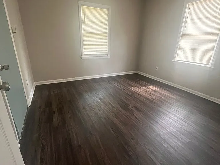 2812 Amsden Ave — Photo 9