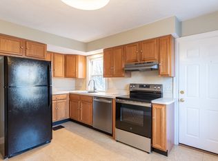 19 Hoyle St FLOOR 2, Norwood, MA 02062