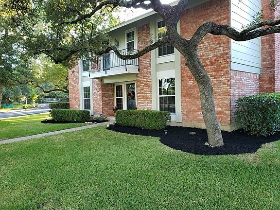 3rd image of 11124 Alhambra Dr