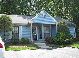 1308 Timber Oaks Rd, Edison, NJ 08820