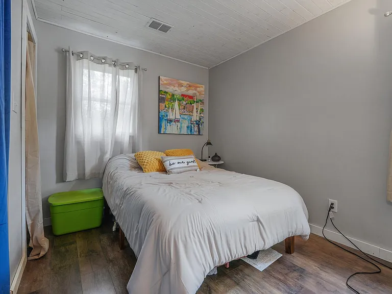 1338 Eastern Pl NE #1 — Photo 11