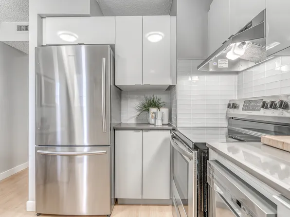 The Pinnacle, 10127 121st St NW, Edmonton, AB T5N 3X1