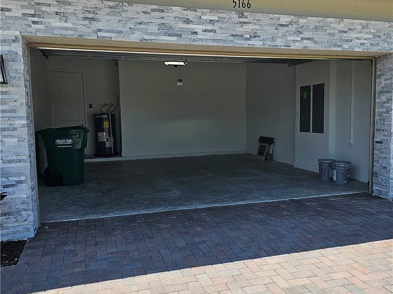 5166 Julienne Rd — Photo 24
