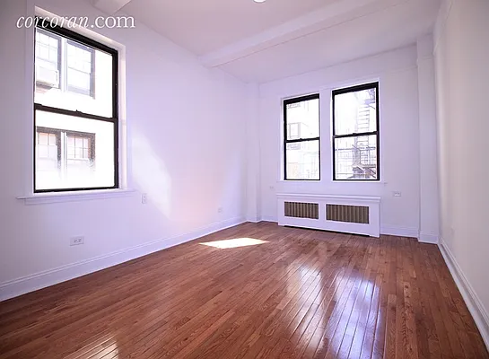 Rented by Corcoran | media 19