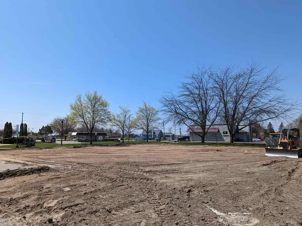 100 W Huron Rd, Au Gres, MI 48703