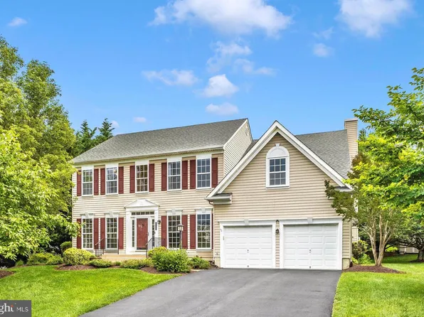 13206 Manor Dr S, Mount Airy, MD 21771