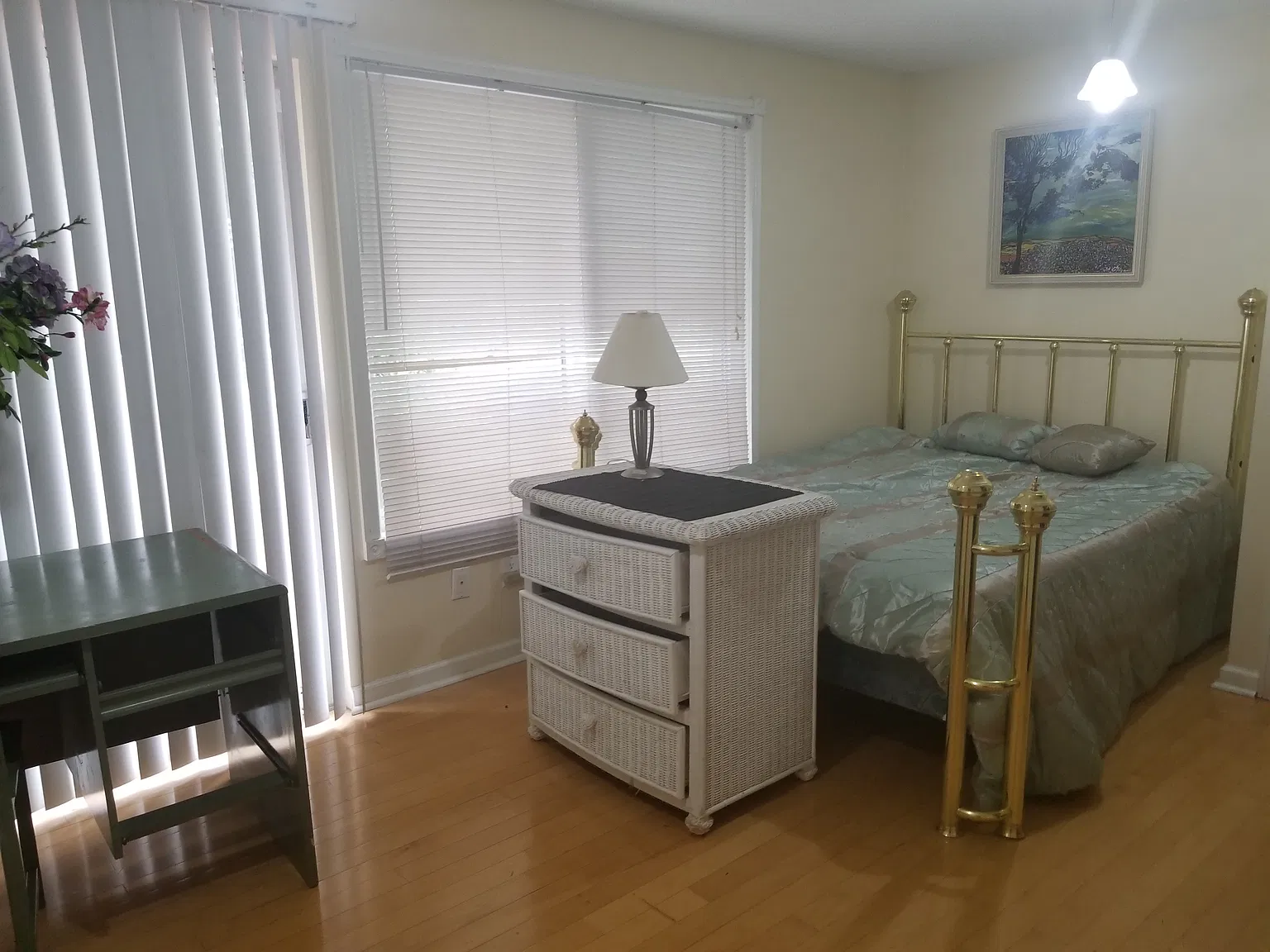 116th Pl NE, Kirkland — Photo 1