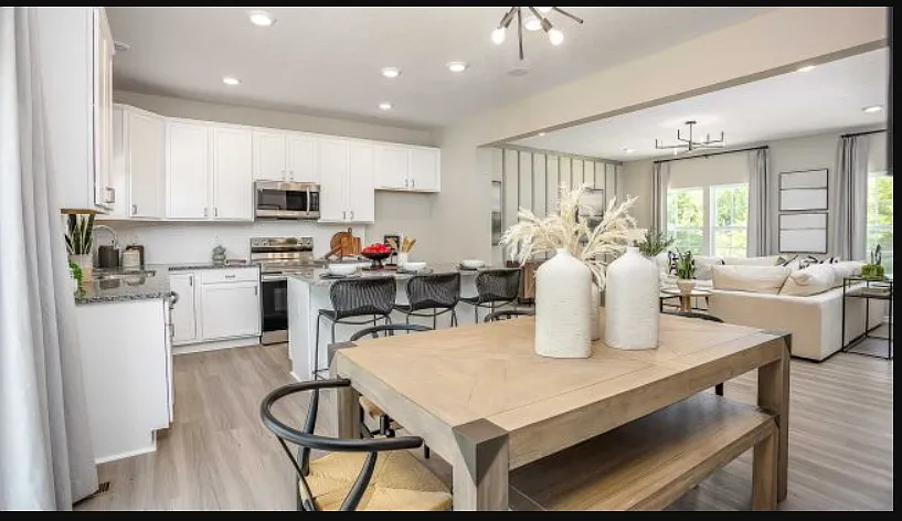 3 bed, 2.5 bath, 1865 sqft, $2,300 — Photo 4