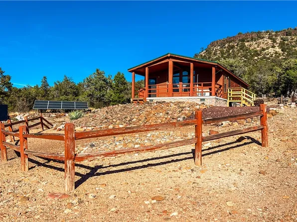 36400 W Calle Del Norte, Seligman, AZ 86337