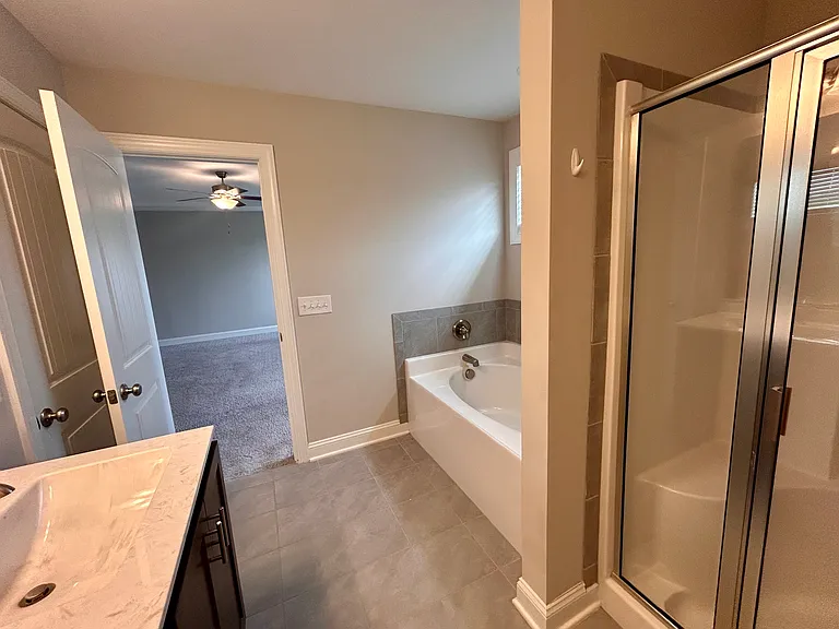 104 Wicklow Ct — Photo 22