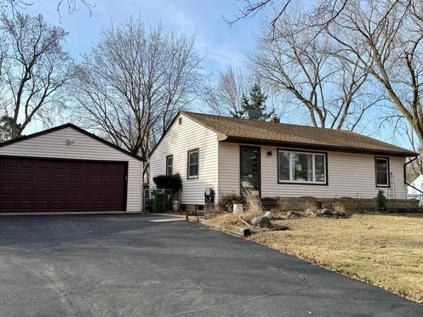 548 Doris Ave, Shoreview, MN 55126