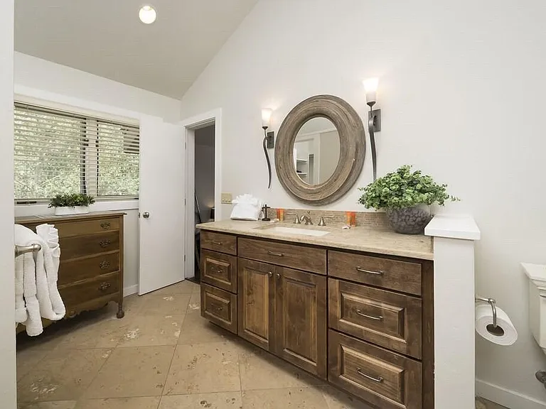 604 Little Chief Way #A — Photo 9