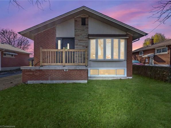 20 Burfield Ave, Hamilton, ON L8T 2J9