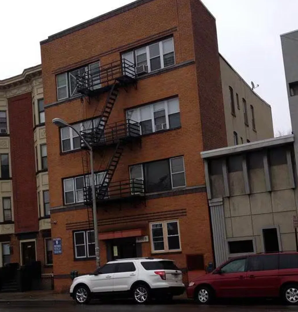 1 bed, 700 sqft, $1,725 — Photo 1