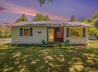 71477 Fir Rd, Niles, MI 49120