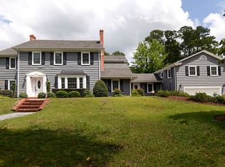 301 E Park Dr, Fayetteville, NC 28305