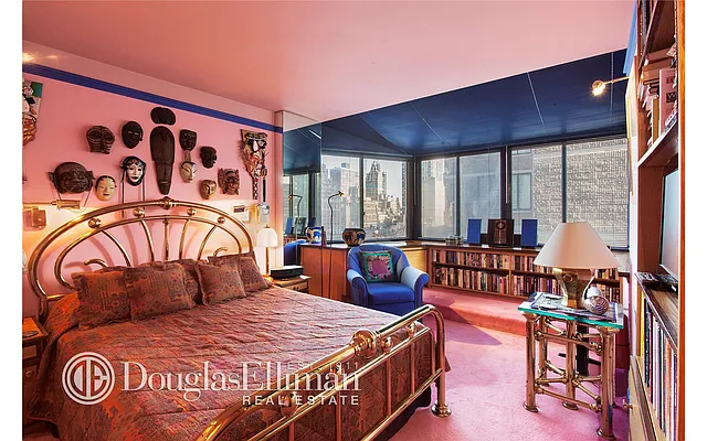 Sold by Douglas Elliman | media 12