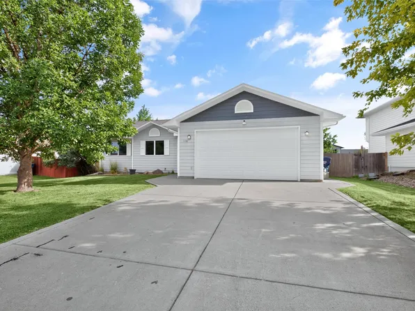 336 34th Ave NE, Great Falls, MT 59404