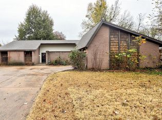 10416 Paisley Rd, Yukon, OK 73099