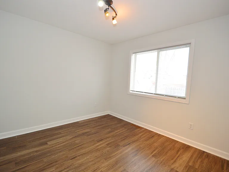 2nd bedroom, upper level.