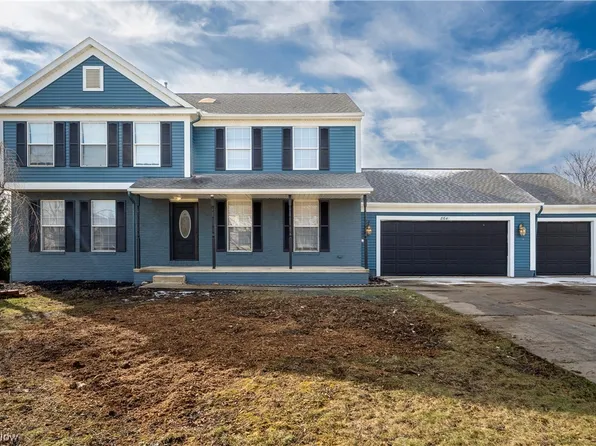 8641 Deer Meadow Blvd, Streetsboro, OH 44241
