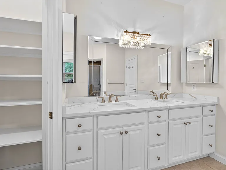 Primary Bath and Linen Closet