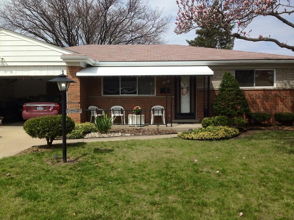 1st image of 2401 Marlow Dr