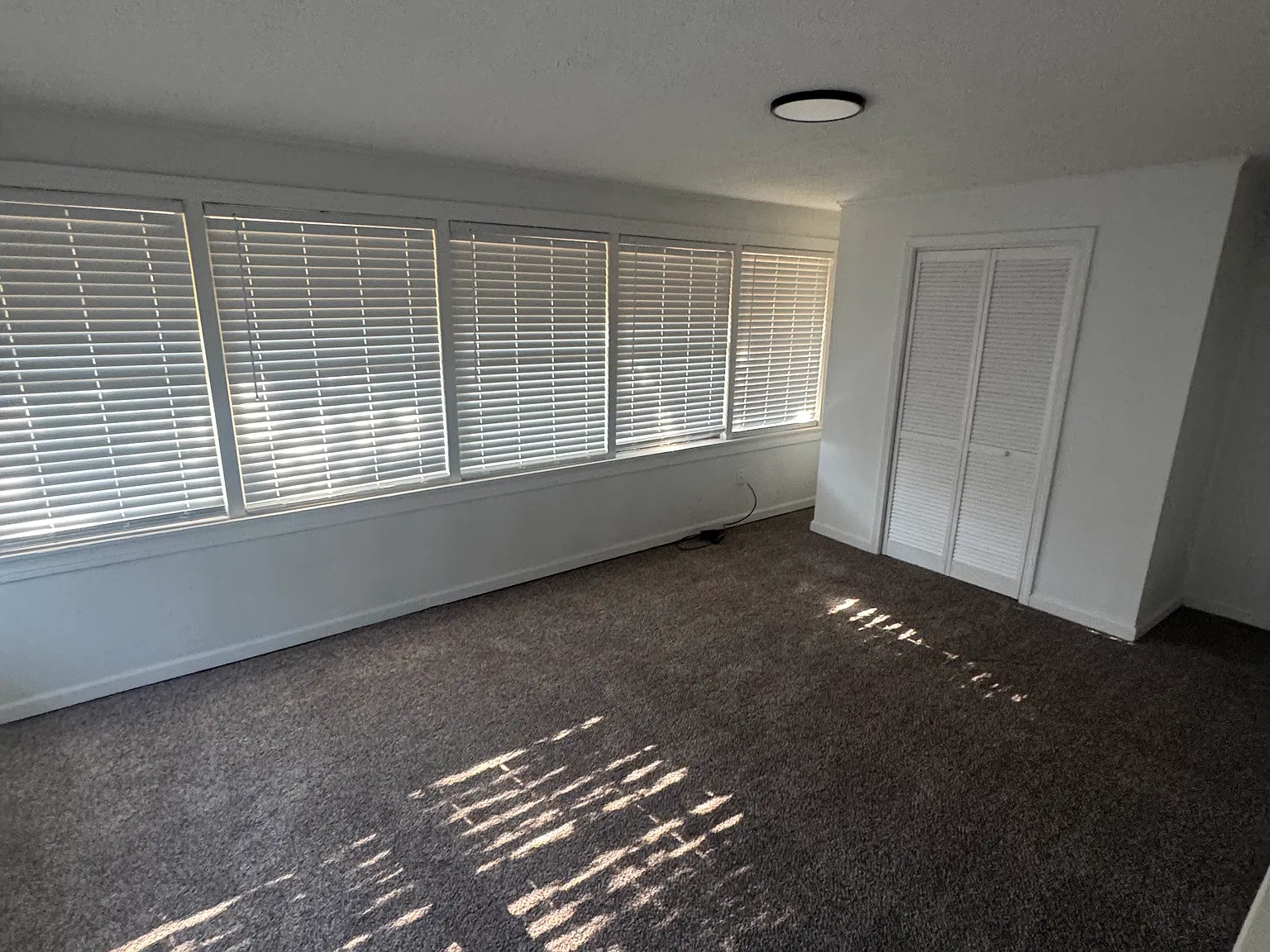 3 bed, 1356 sqft, $1,700 — Photo 4