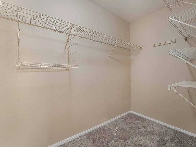 10466 Gwynns Falls St — Photo 14