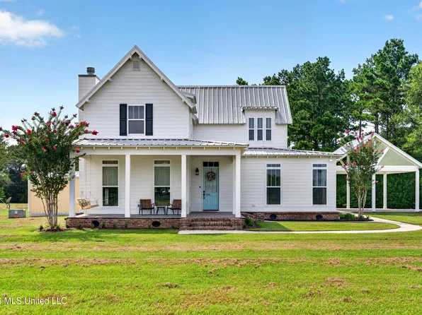 5077 State Highway 43, Carriere, MS 39426