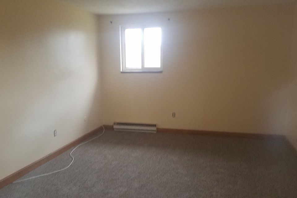 1st image of 65 Fountain Ln APT 7