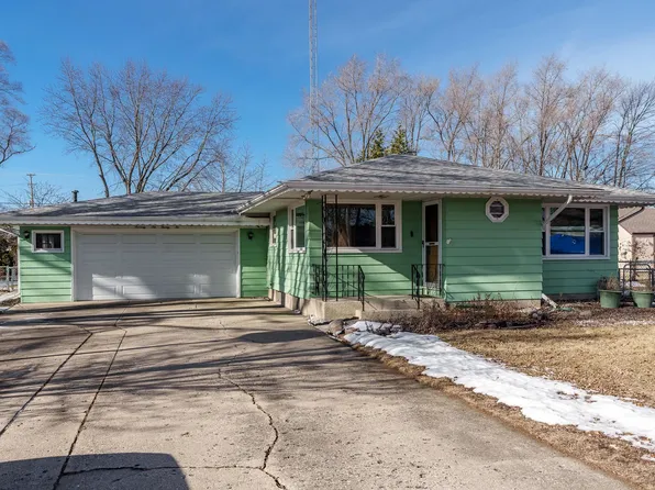 7622 Grenville St, Machesney Park, IL 61115