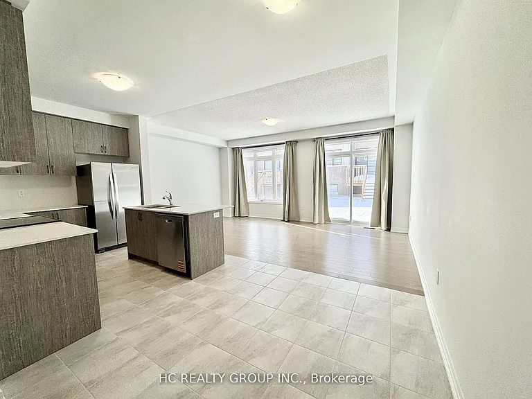 2978 Seagrass St — Photo 4
