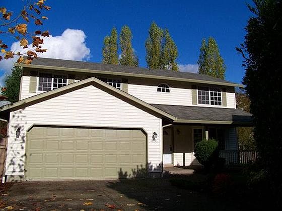 1st image of 18106 NE 31st Cir