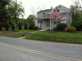 94 Woodschurch Rd, Flemington, NJ 08822