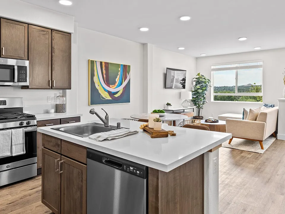 The Retreat Luxury Townhomes