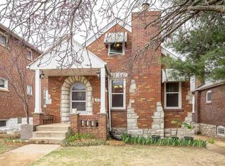 3256 Watson Rd, Saint Louis, MO 63139