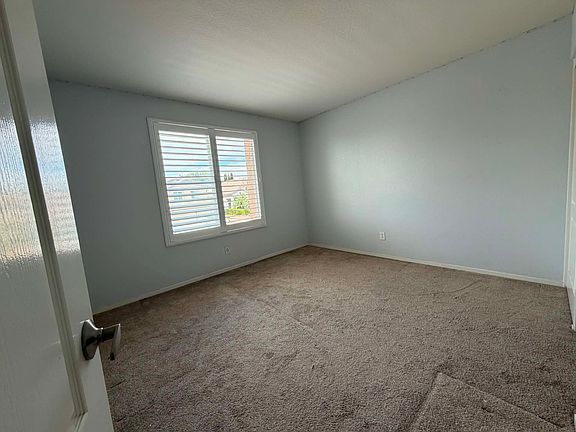 5th image of 1227 Silverado Dr