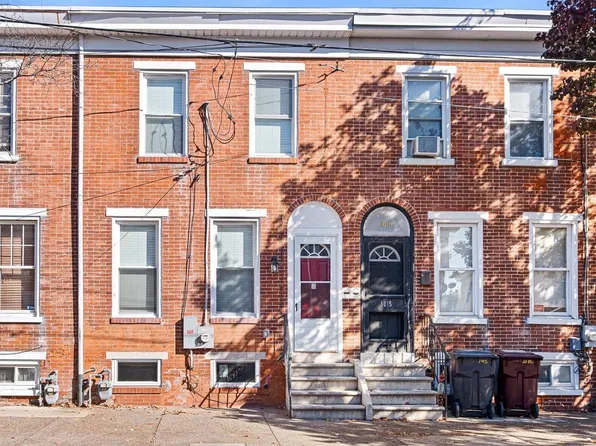 1017 Elm St, Wilmington, DE 19805