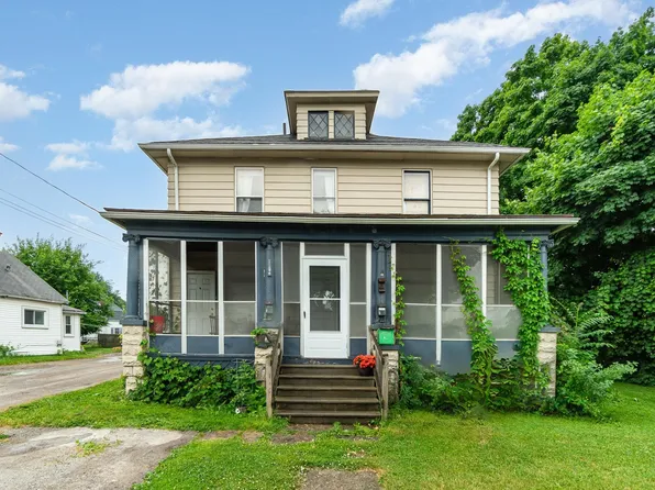 1104 Cass Ave, Bay City, MI 48708